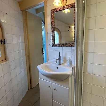 Maison Confortable Face A La Mer, 7 Couchages, Terrasse, Jardin, Wifi, Parking, Animaux Acceptes - Fr-1-224b-211 度假居