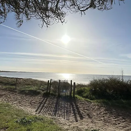 Maison Confortable Face A La Mer, 7 Couchages, Terrasse, Jardin, Wifi, Parking, Animaux Acceptes - Fr-1-224b-211 La Guérinière