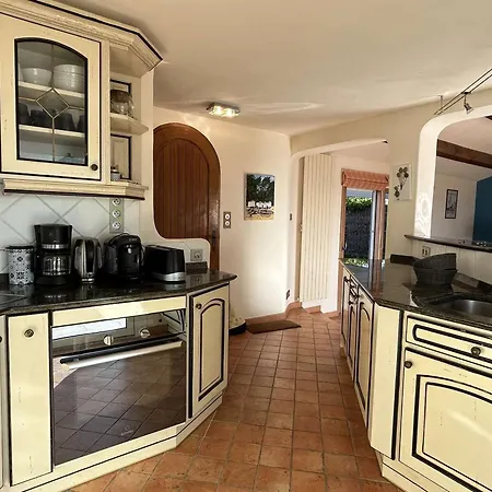 度假居 Maison Confortable Face A La Mer, 7 Couchages, Terrasse, Jardin, Wifi, Parking, Animaux Acceptes - Fr-1-224b-211 *