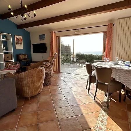 Maison Confortable Face A La Mer, 7 Couchages, Terrasse, Jardin, Wifi, Parking, Animaux Acceptes - Fr-1-224b-211 La Gueriniere